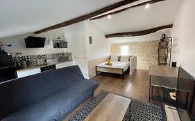 Chez Jean-Yves Et Zoe - Le Saint Andre - Au Calme, Tres Propre, Proche Parkings, Clim